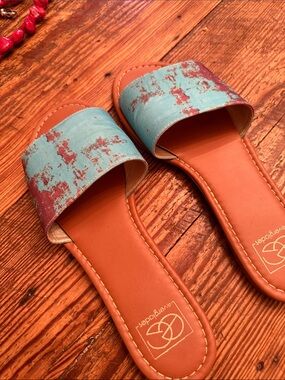 Leather Slide Sandals with Teal and Rust Accent - Women size 6. Fits 7 as well